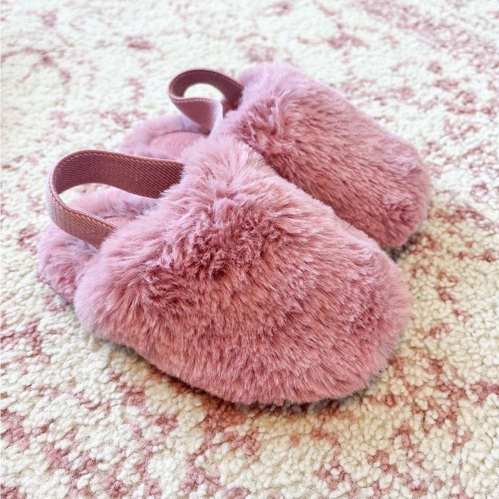 Cozy Pink Cat & Jack Slippers
